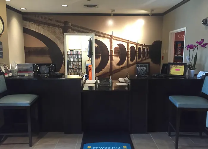 Hotel Staybridge By Ihg Fargo