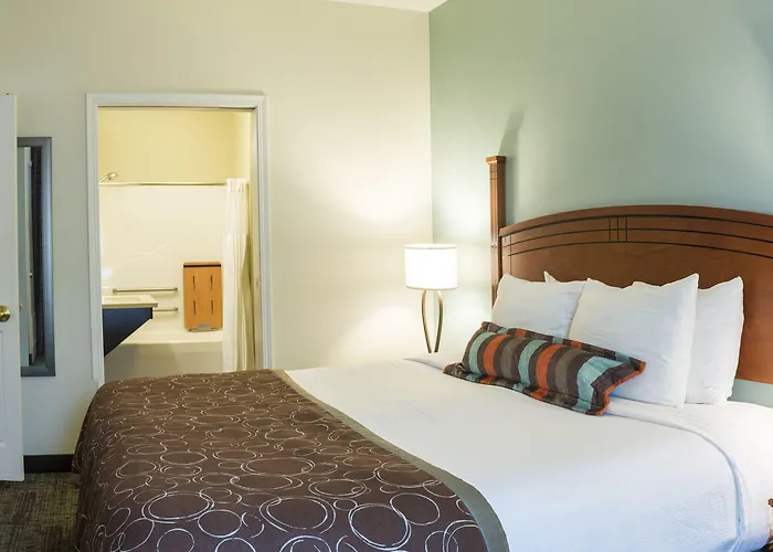 Staybridge By Ihg 3*