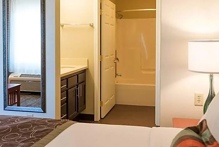 Staybridge By Ihg Hotel